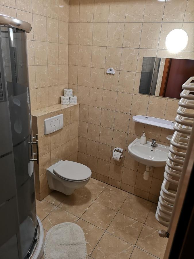 Hotel Duka Варшава Экстерьер фото